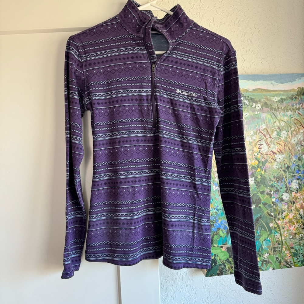 Columbia half zip long sleeved pullover, XS